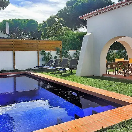 Domus Quieta Pool Near Colares