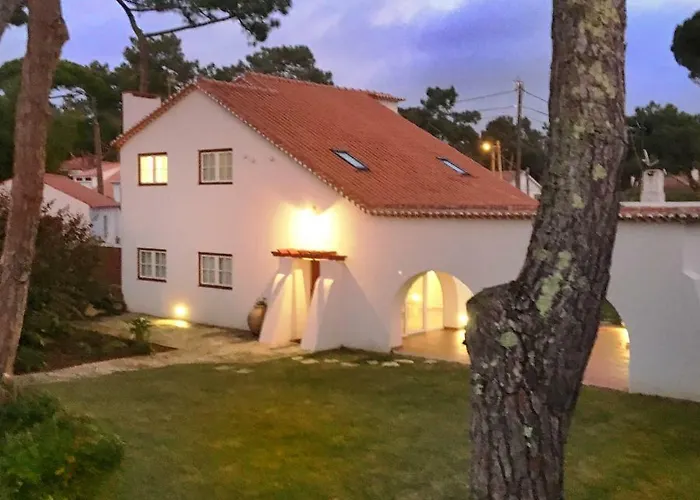 Villa Domus Quieta Quiet Home, Pool Near For Family & Friends Colares